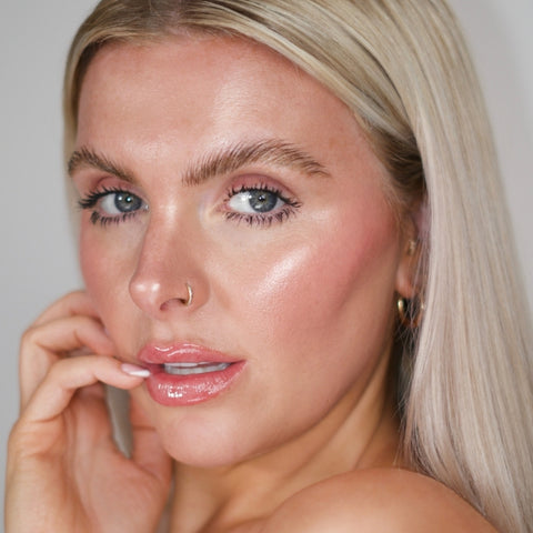 Lucy Hart